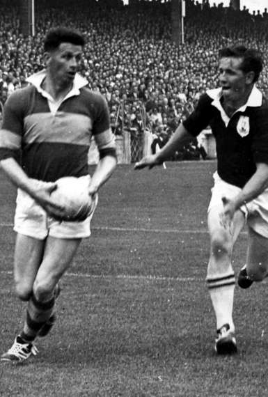 Tom Long and Noel Tierney during the 1963 All Ireland Semifinal against Galway