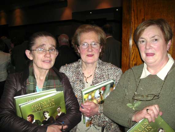 Maura Fitzgerald (Wife of Eamon), Mary Lyne (Wife of the late Tadghie) and Marie Falvey